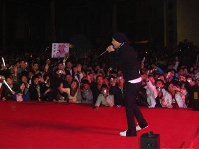 上海明星經(jīng)紀(jì)