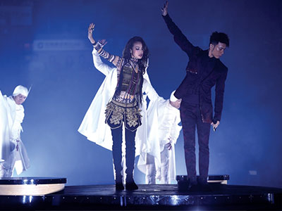 容祖兒李克勤中國巡回演唱會廣州站完美結(jié)束.jpg 上海明星經(jīng)紀(jì)公司