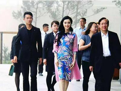 上海明星經(jīng)紀